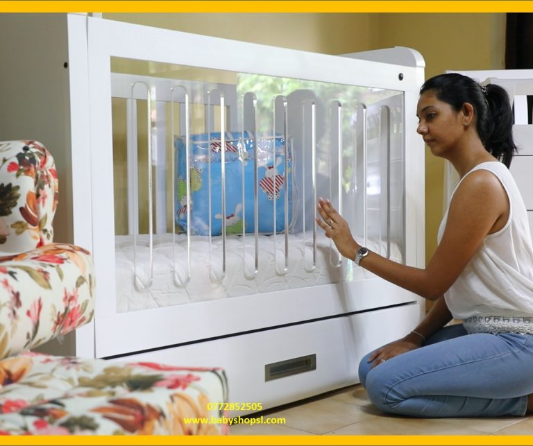 Cuddles & Snuggles Sri Lanka Glider Cot Starlight (52 In x 30 In